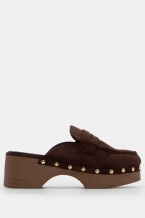 Кафяво Тъмно